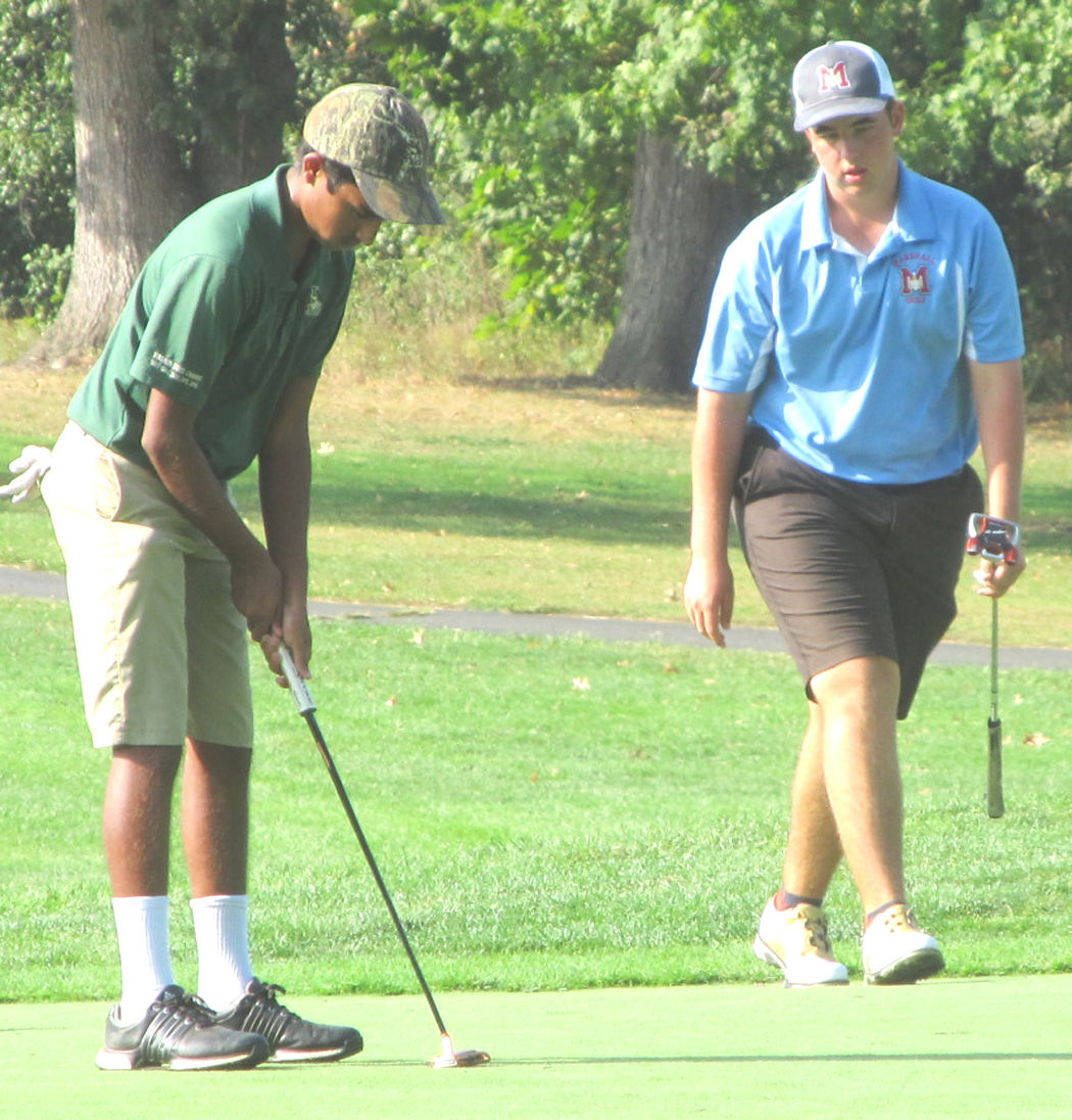 Region golf tourney 1